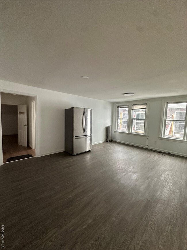 Building Photo - 33-24 89th St