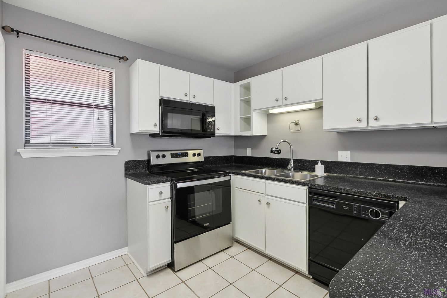 Building Photo - 5141 Butter Creek Ln