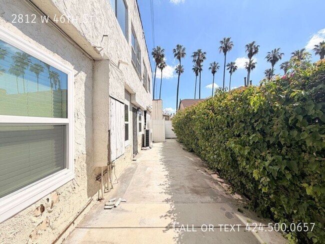 Building Photo - 2812 W 46th St