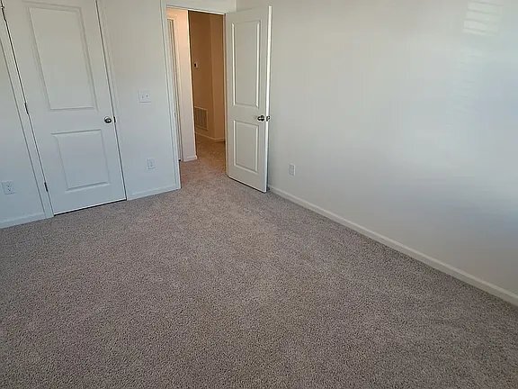 Building Photo - 2053 Trailside Dr