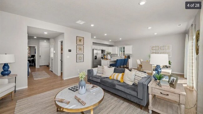 Building Photo - 141 N Legacy Flts Rd