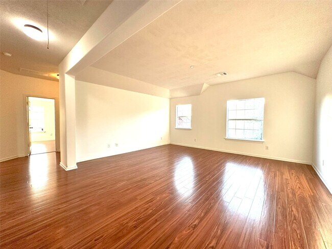 Building Photo - 46 S April Mist Cir