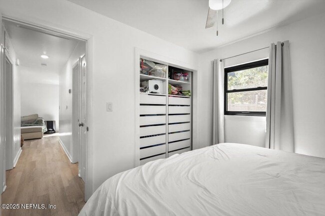 Building Photo - 3506 Claridge Rd E