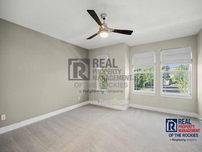 Building Photo - 632 Ebon Pica St