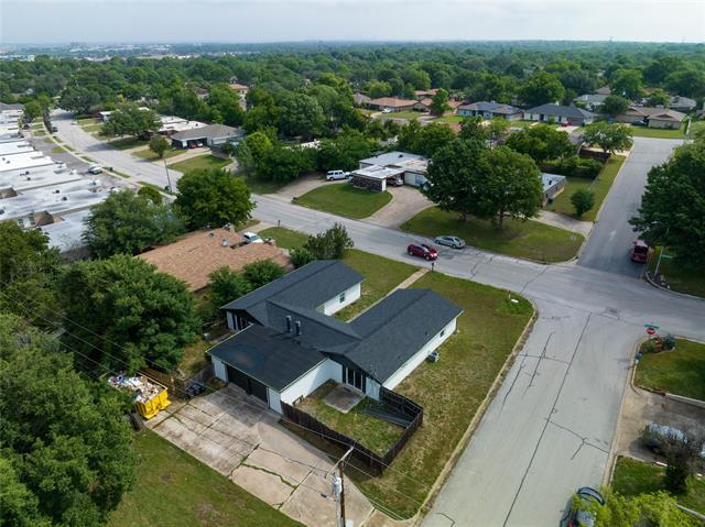 Building Photo - 6824 Trail Lake Dr