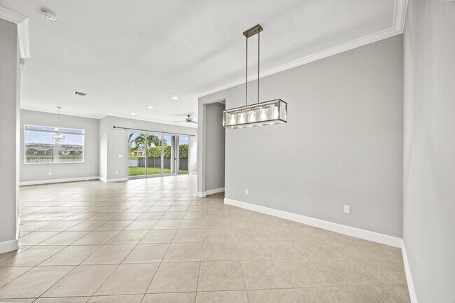 Building Photo - 16007 Whippoorwill Cir