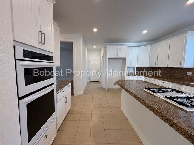 Building Photo - 2437 Genoa Meadows Cir