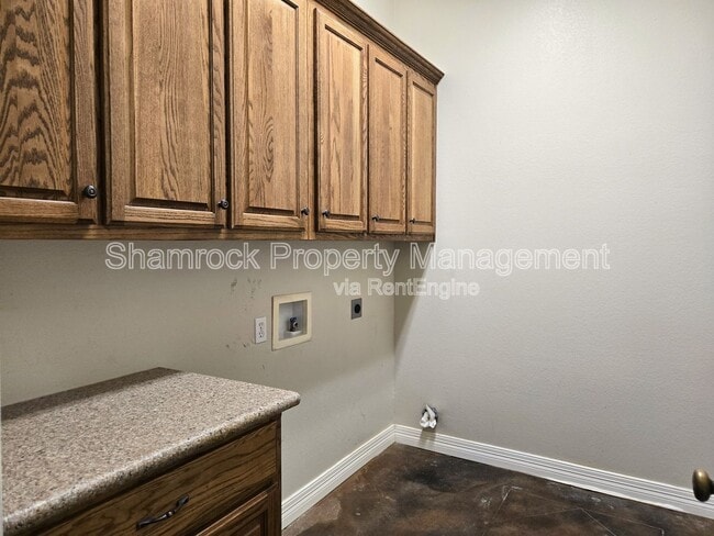 Building Photo - 1304 Fort Collins Dr