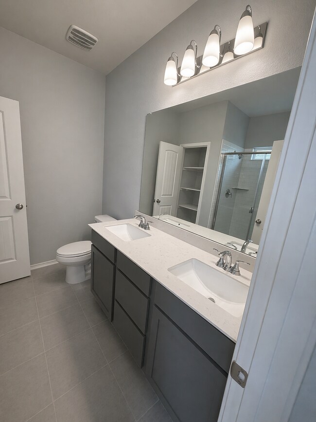 Building Photo - AVAILABLE MID MAY; APPLY TODAY ON OUR WEBSITE!!!