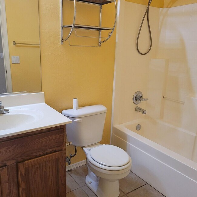 Building Photo - Four bedroom in Ashton Ranch