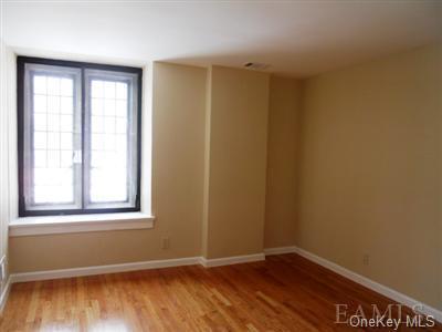 Building Photo - 110 Chateau Rive