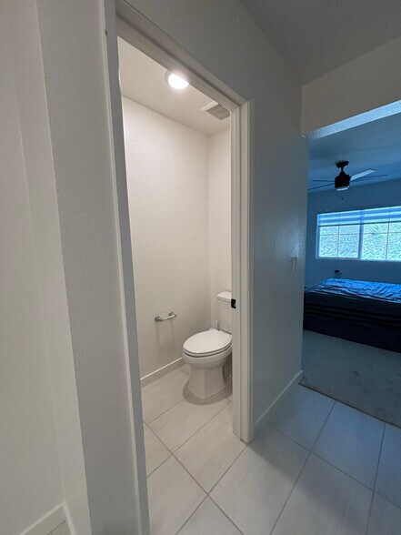 Building Photo - 35215 Citrange Ln