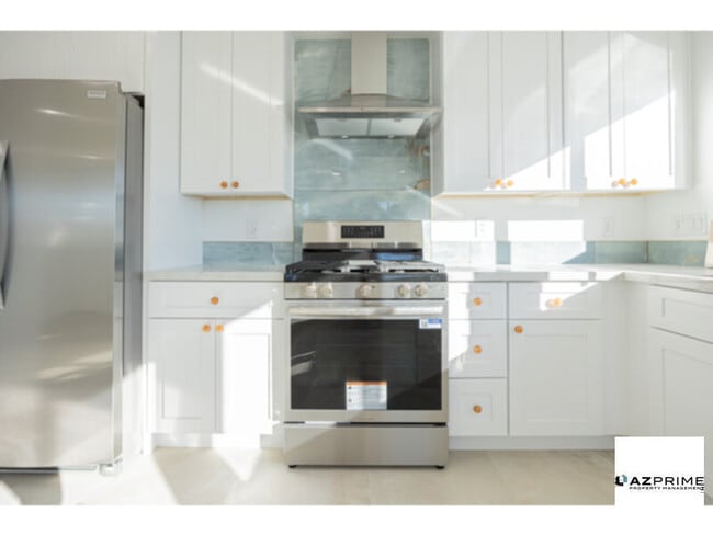 Building Photo - Modern Studio in Tempe with Prime Location &amp; Upgrades!