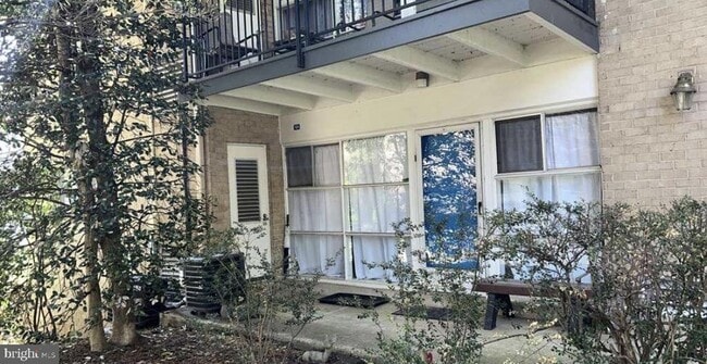 Building Photo - 4911 Americana Dr