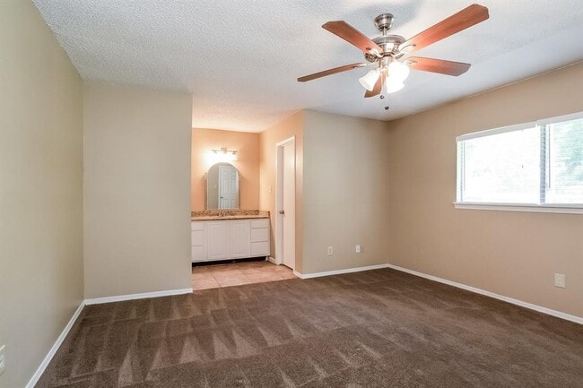 Building Photo - 3123 Timberlark St