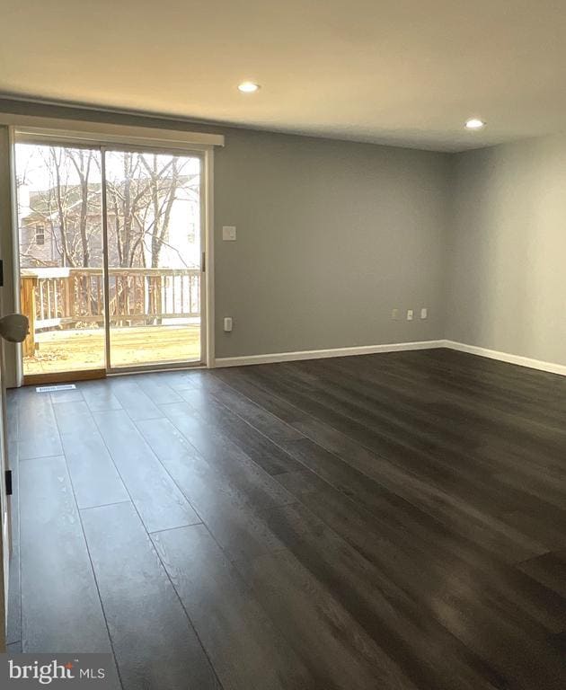 Building Photo - 9405 Chippenham Dr