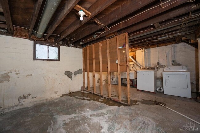 Building Photo - 21 Glenwood Ave