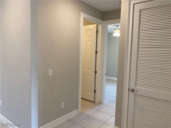 Building Photo - 16729 Siesta Drum Wy