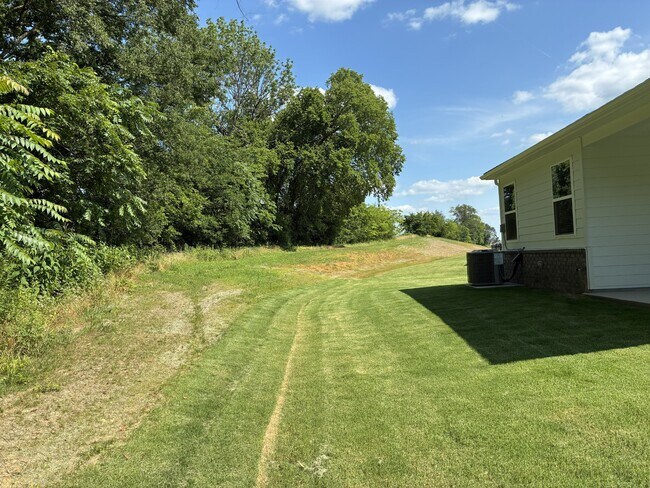 Building Photo - 6619 Japonica Ln