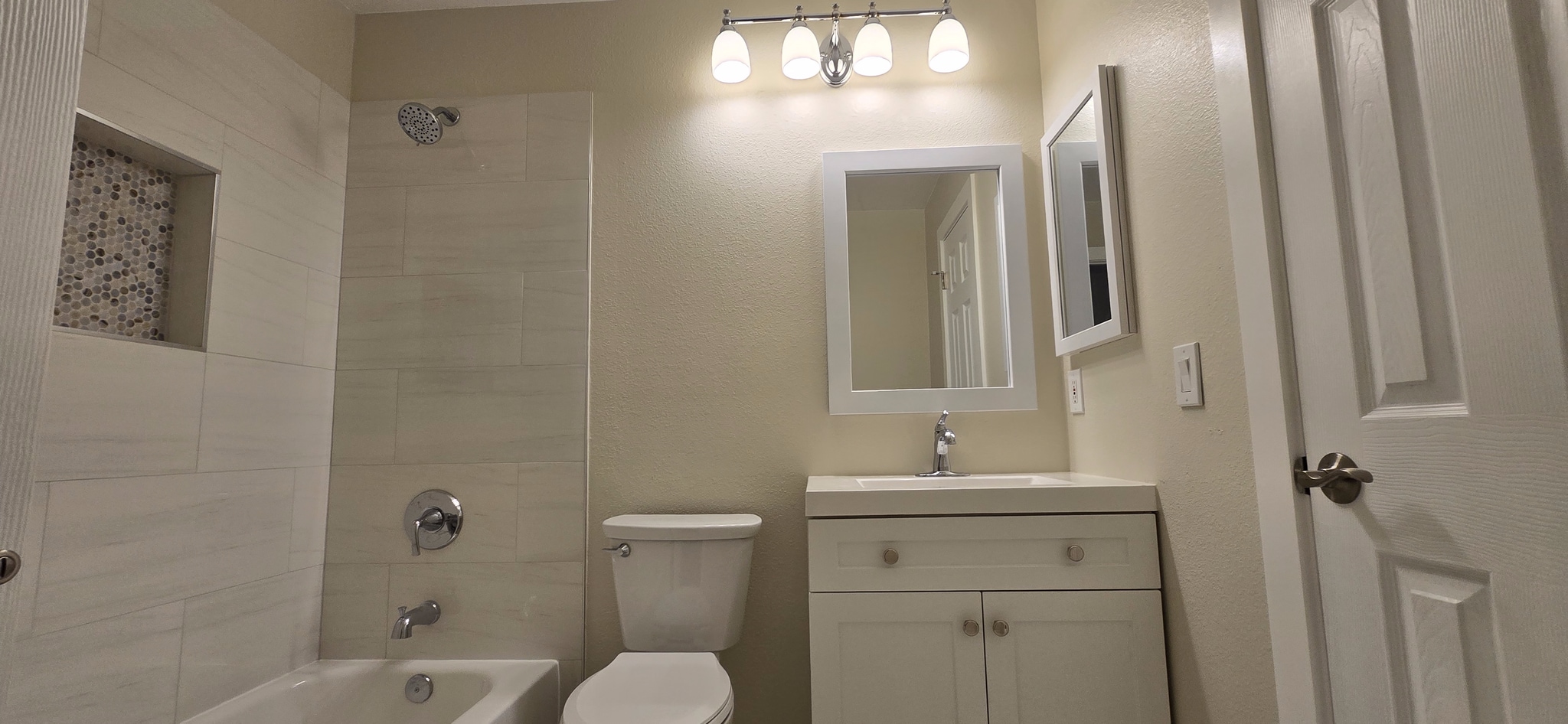 Building Photo - 9824 W Cornell Pl