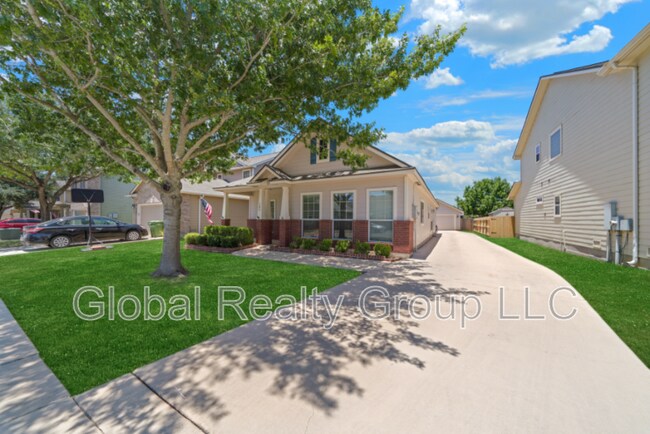 Building Photo - 308 Rustic Tr