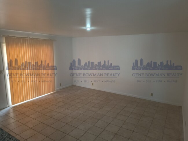 Building Photo - Charming 4-bedroom, 2-bathroom home located in the heart of San Diego