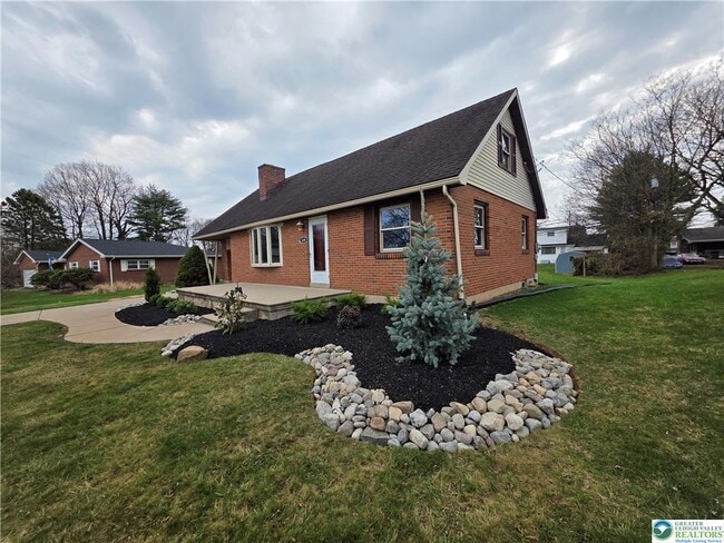 Building Photo - 1645 Mark Twain Cir