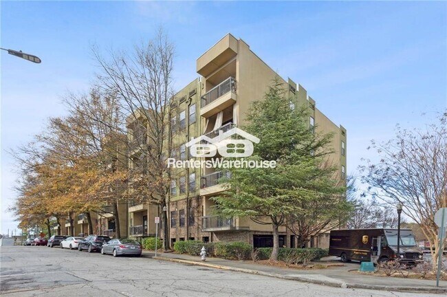 Primary Photo - 425 Chapel St SW