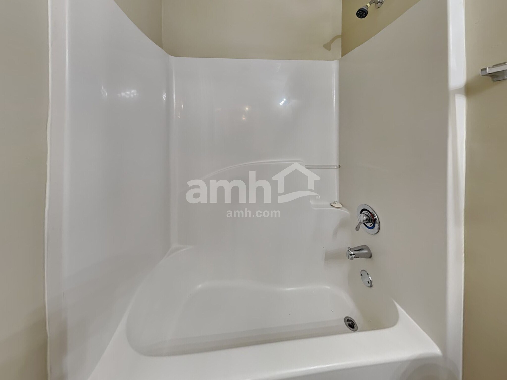 Building Photo - 233 Biltmore Way