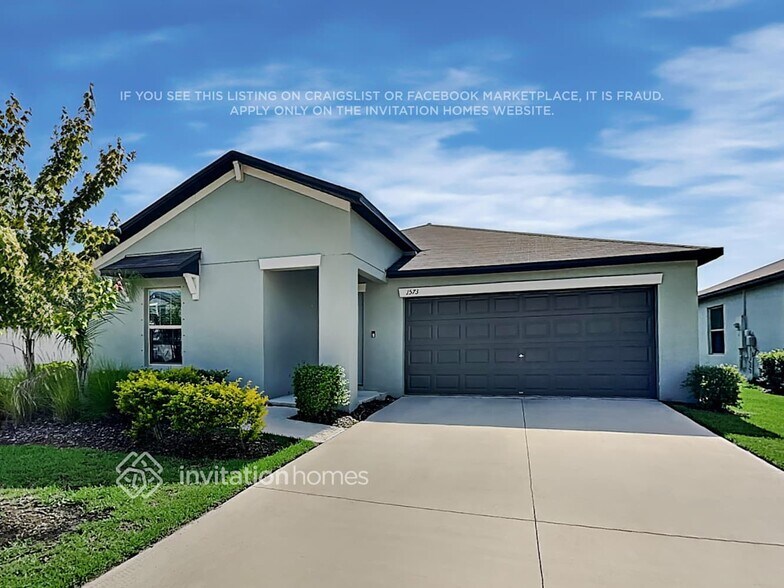 Primary Photo - 1573 Blue Rose Dr