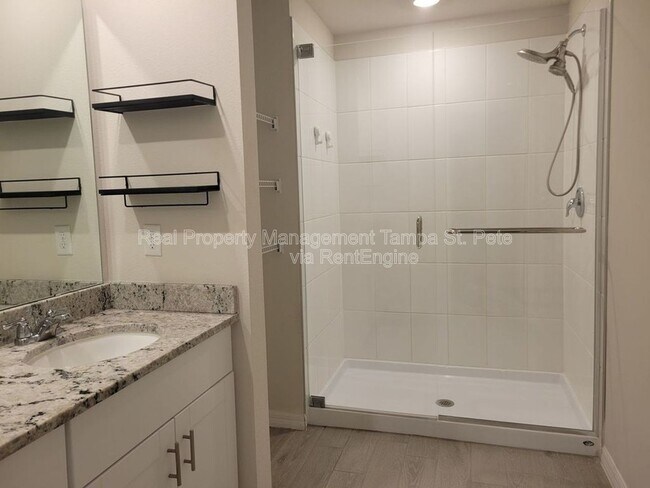 Building Photo - 7694 Momentum Pkwy