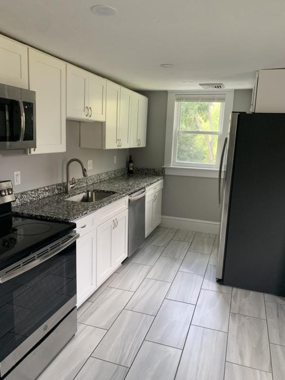 Building Photo - 2 Marvin Ave