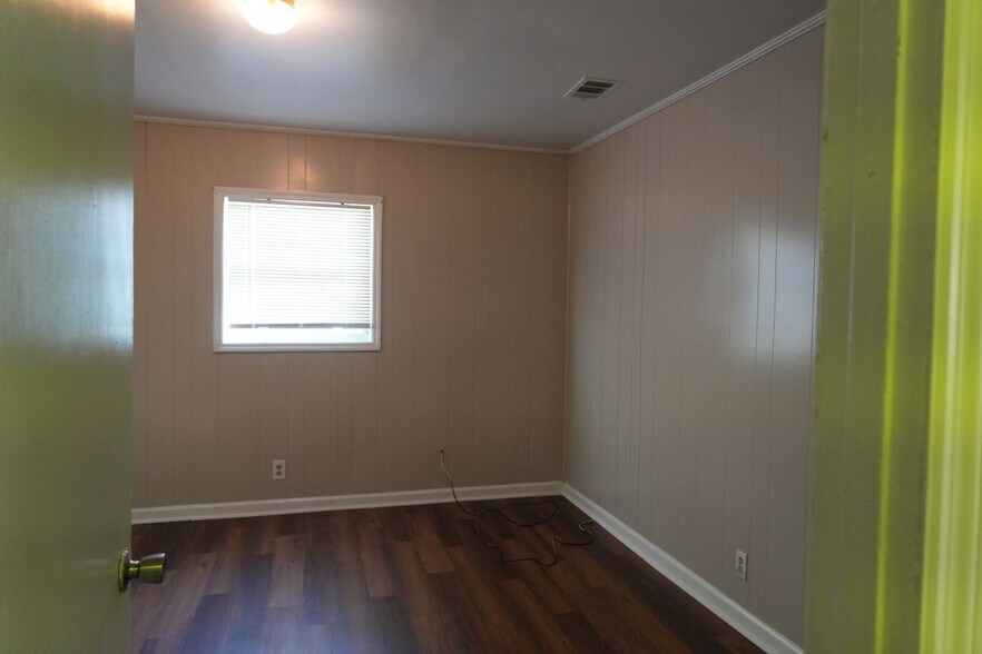 Building Photo - 1224 Appling Ct