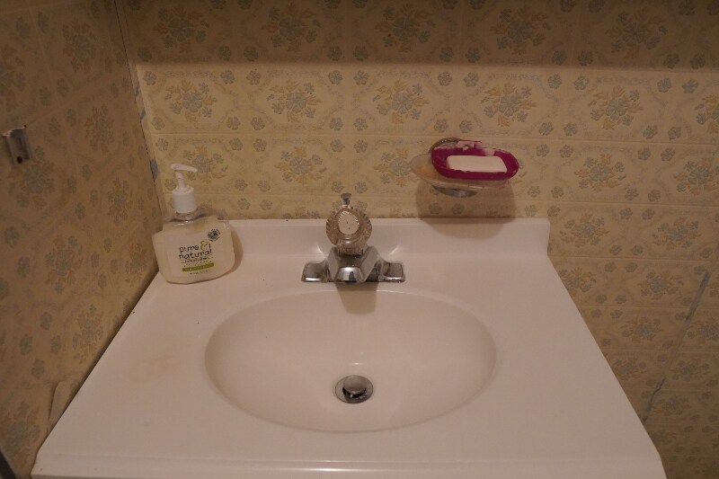 Building Photo - 136 Stephens St