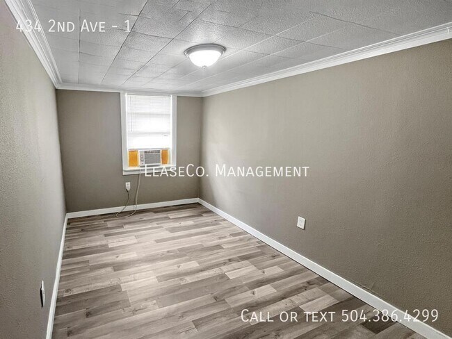 Building Photo - 434 2nd Ave