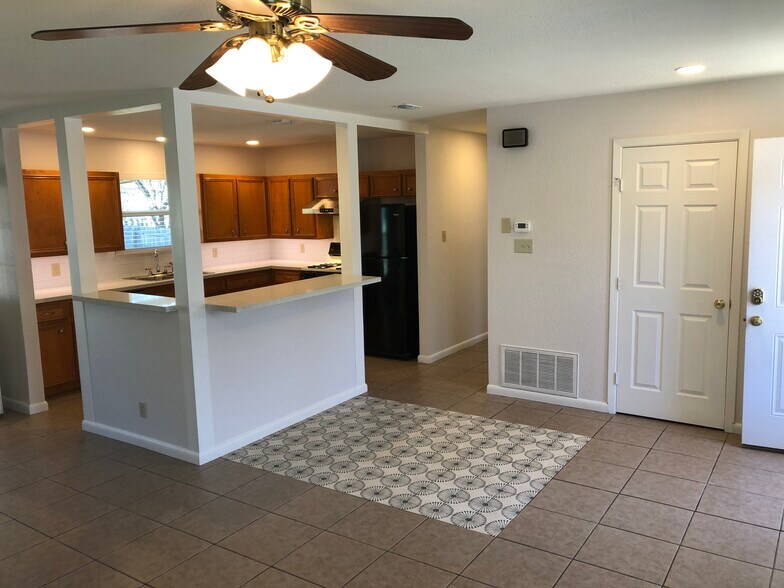 Living/Kitchen - 2409 Glen Springs Way