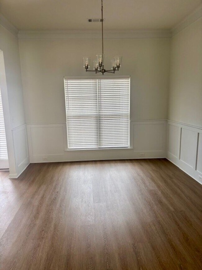 Building Photo - 4 BEDROOM RANCH HOME IN GROVETOWN!