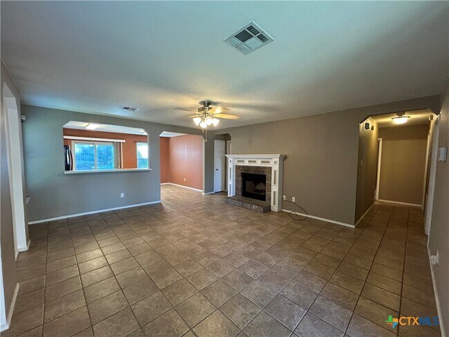 Building Photo - 4510 Dartmouth Dr