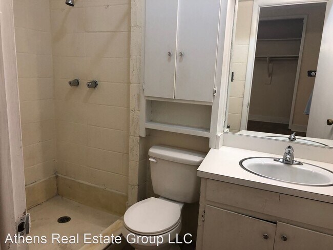 Building Photo - 1 br, 1 bath House - 308 W Rutherford Street