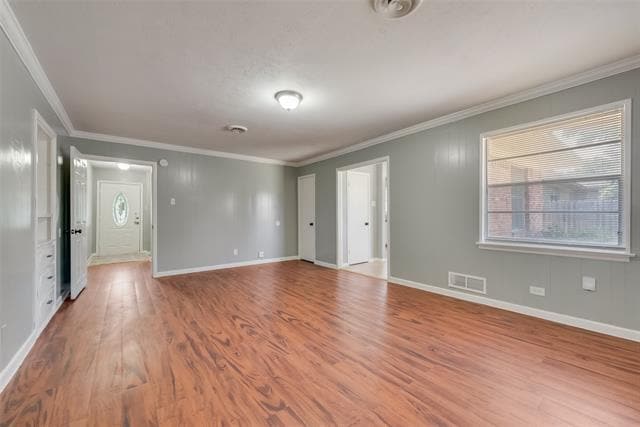 Building Photo - 914 British Blvd