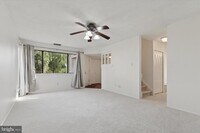 Building Photo - 503 Freedom Cir