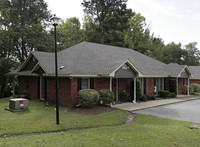 Building Photo - Pebblebrook Apartments