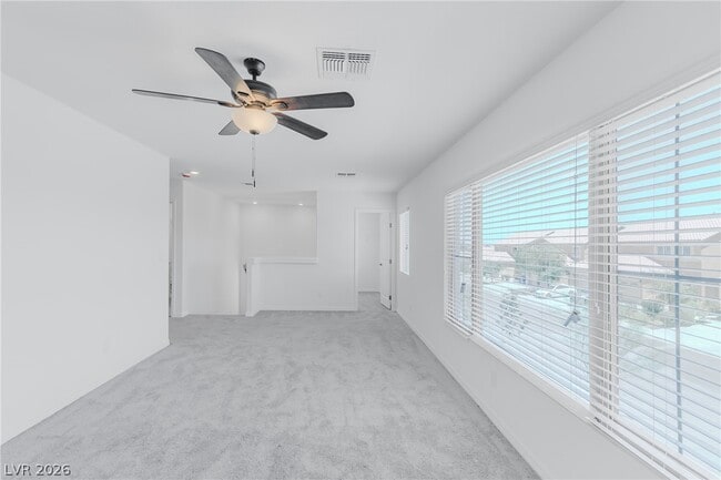 Building Photo - 5749 S Tioga Way