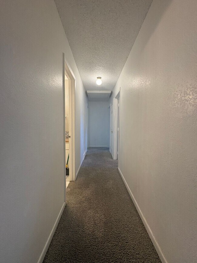 Building Photo - 939 49th Ave Pl