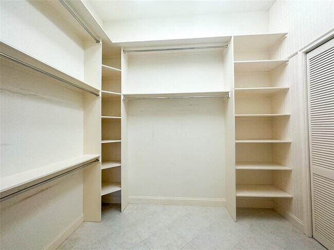 Building Photo - 6425 NW 202nd Pl