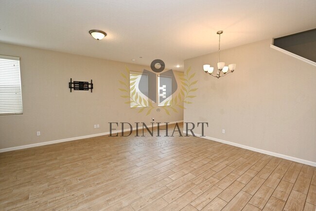 Building Photo - 231 Nabors Dr S