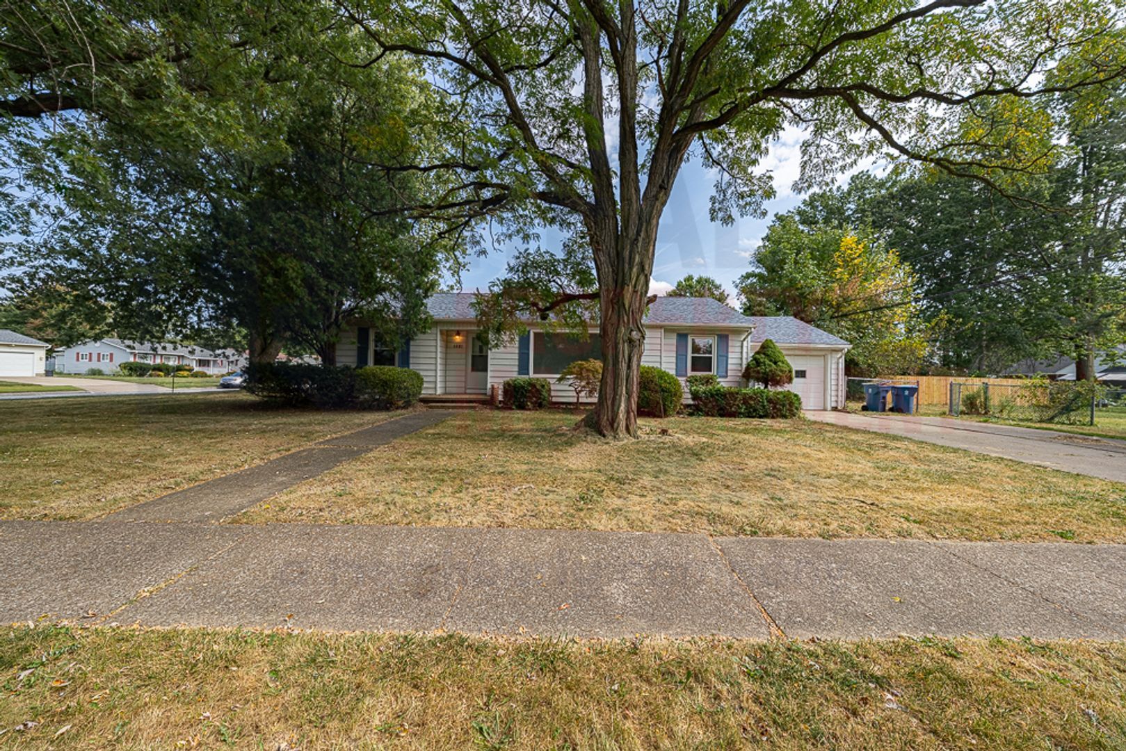 Building Photo - 1401 Missouri Ave