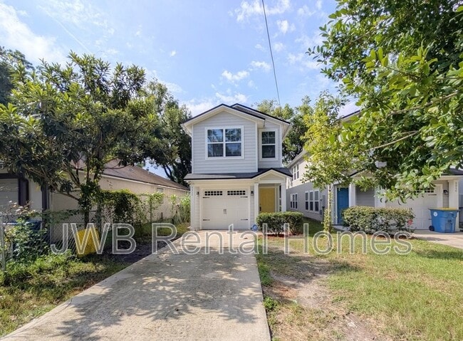 Building Photo - 8950 Dandy Ave