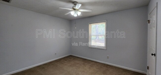 Building Photo - 200 Eli Run