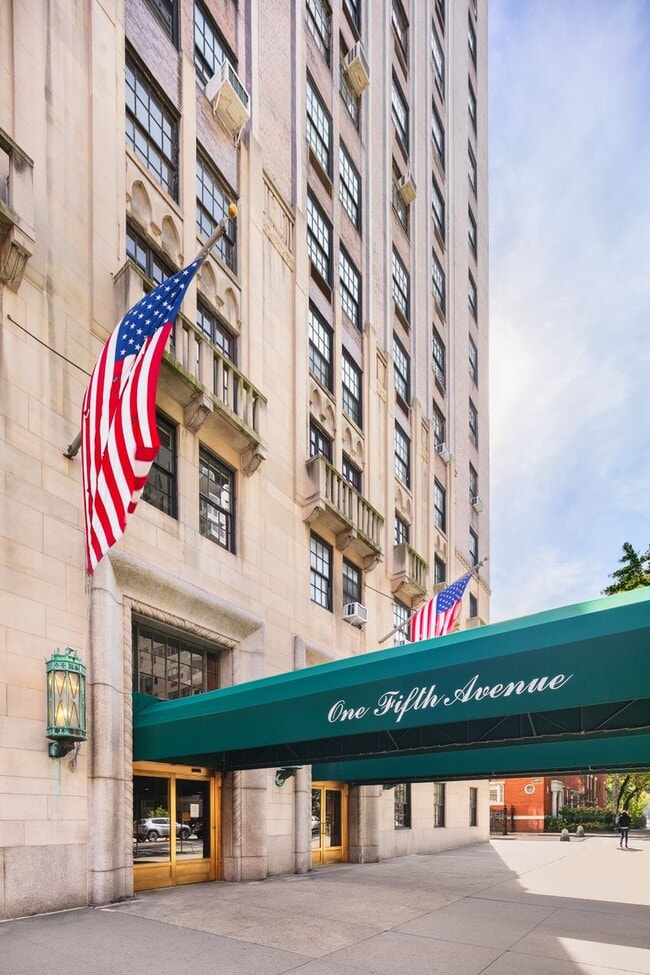 Building Photo - 1 5th Ave